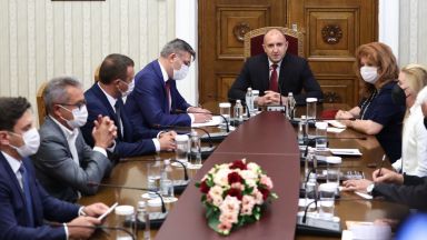 Не разбирам тази изнервеност която демонстрира президентът Радев вчера така