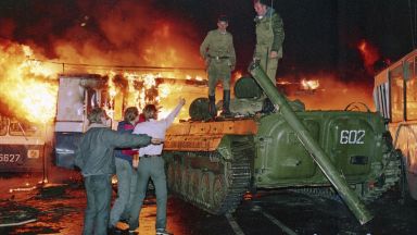 Днес се навършват 30 години от началото на Августовския пуч