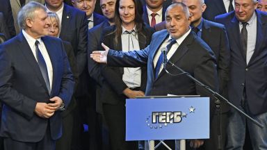 Макар и невидял бял свят извън мандатната папка кабинетът на