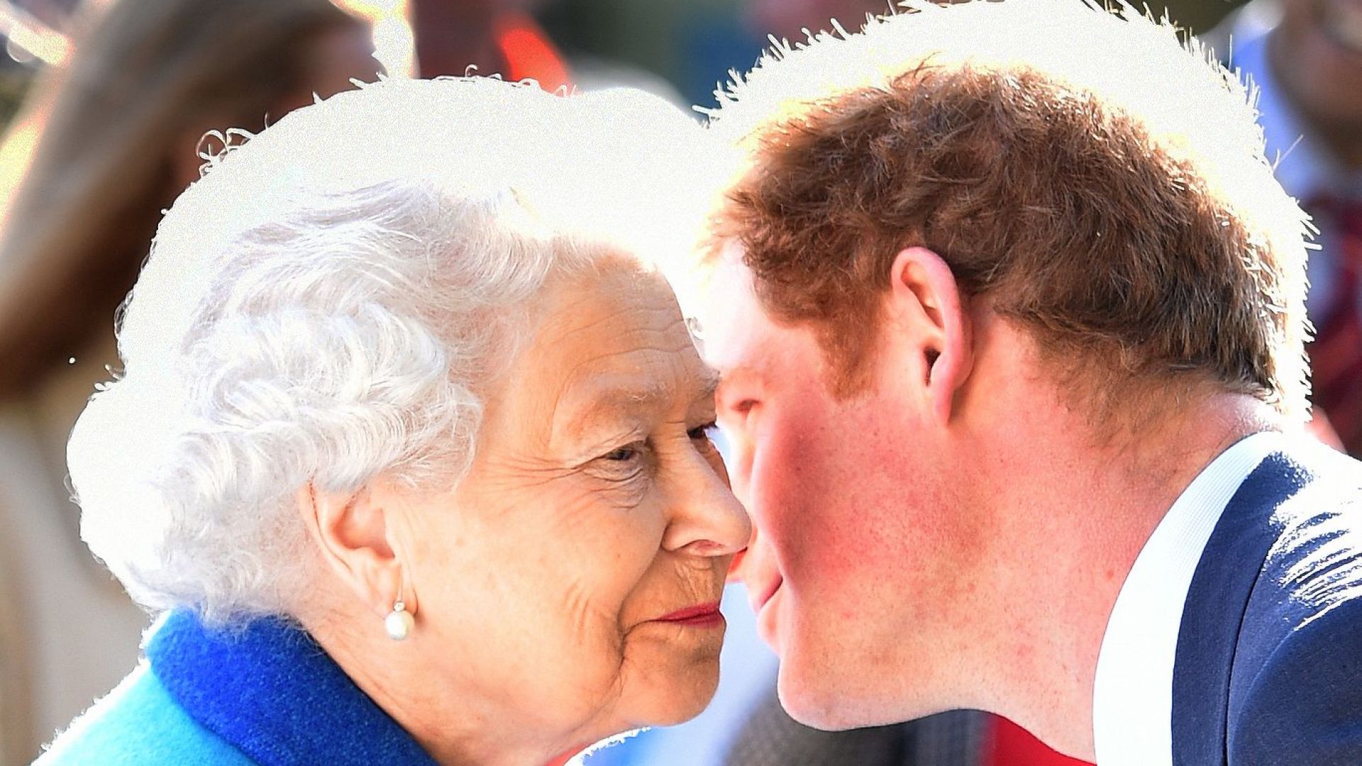 Кралица Елизабет Втора може да съди принц Хари за клевета