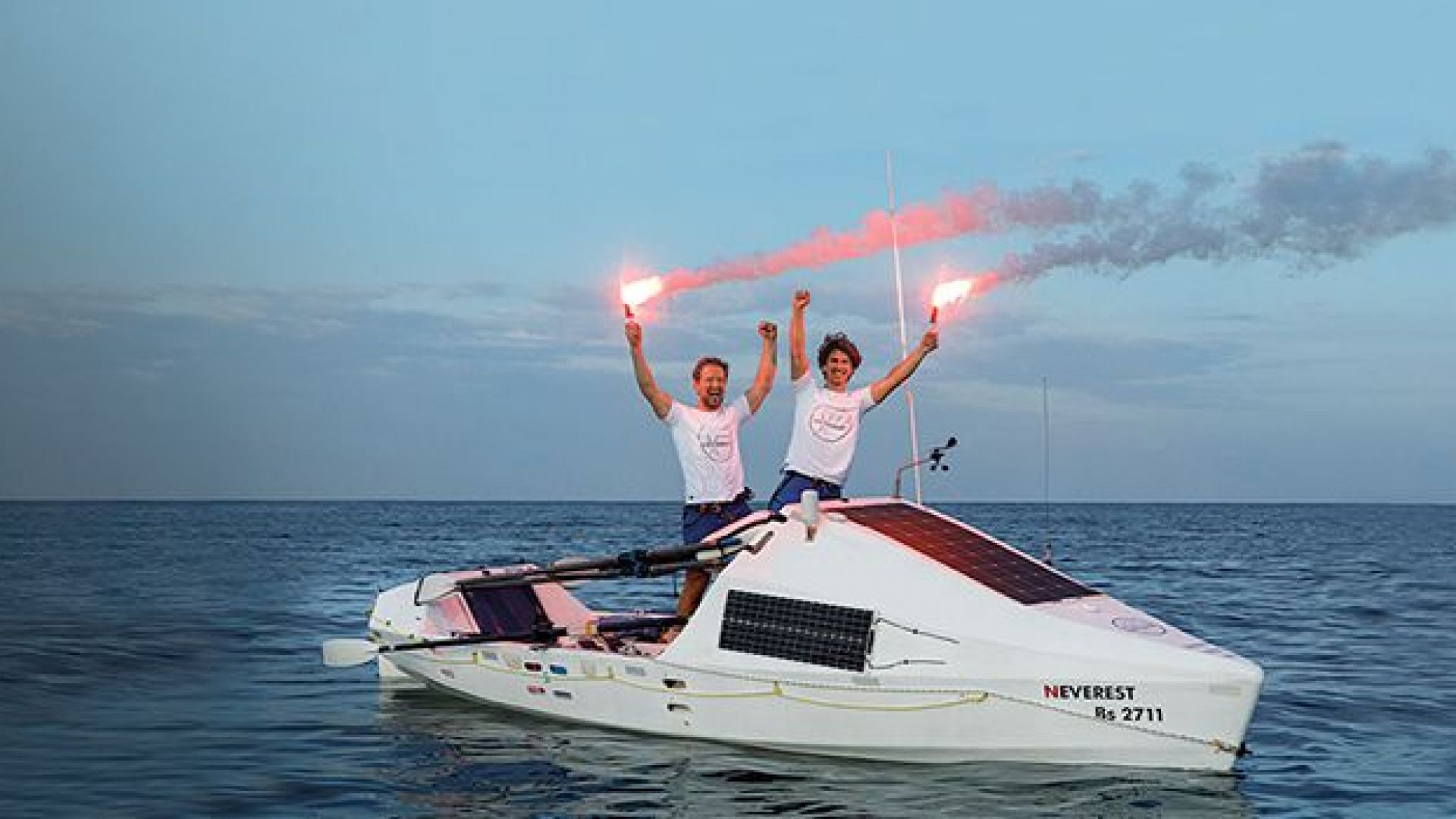 Вдъхновяващата история на Максим и Стефан Иванови, прекосили Атлантическия океан с гребна лодка