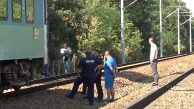Пътниците разтърсени от трагедията с влака в Пловдив: Ние сме добре, но човекът си отиде (видео)