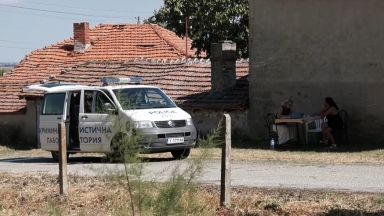 Окръжният съд в Ямбол остави за постоянно в ареста обвинения