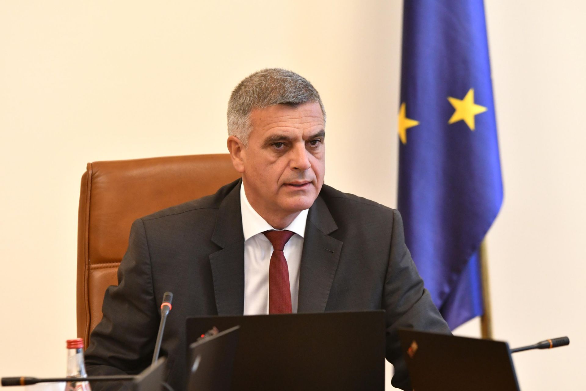 Премиерът Стефан Янев днес води заседание на Министерски съвет