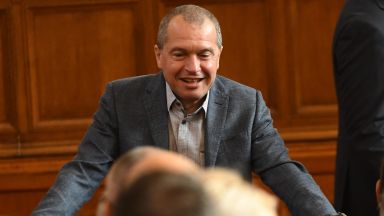 Днешният ден отново беше напрегнат за депутатите в парламента и