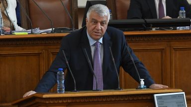 Тепърва ще става ясно какво се крие зад казуса Булгаргаз