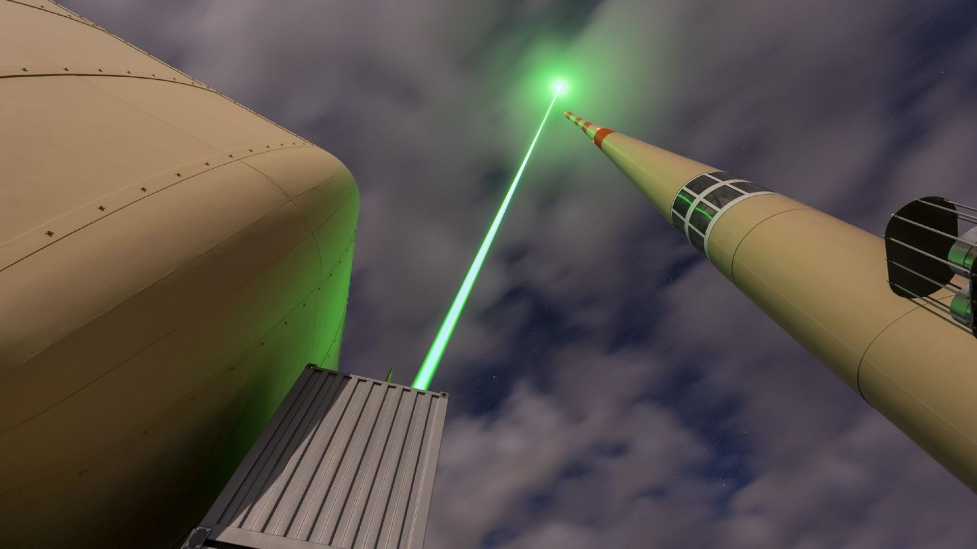 Мощен тераватов лазер за първи път бе използван като гръмоотвод в Алпите