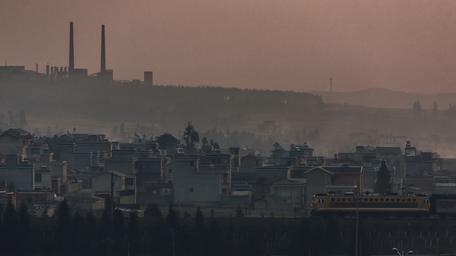 Китай е построил 14 въглищни централи в чужбина, след като обеща да не строи нови