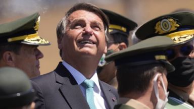 Болсонаро отиде във Флорида два дни преди изтичането на президентския