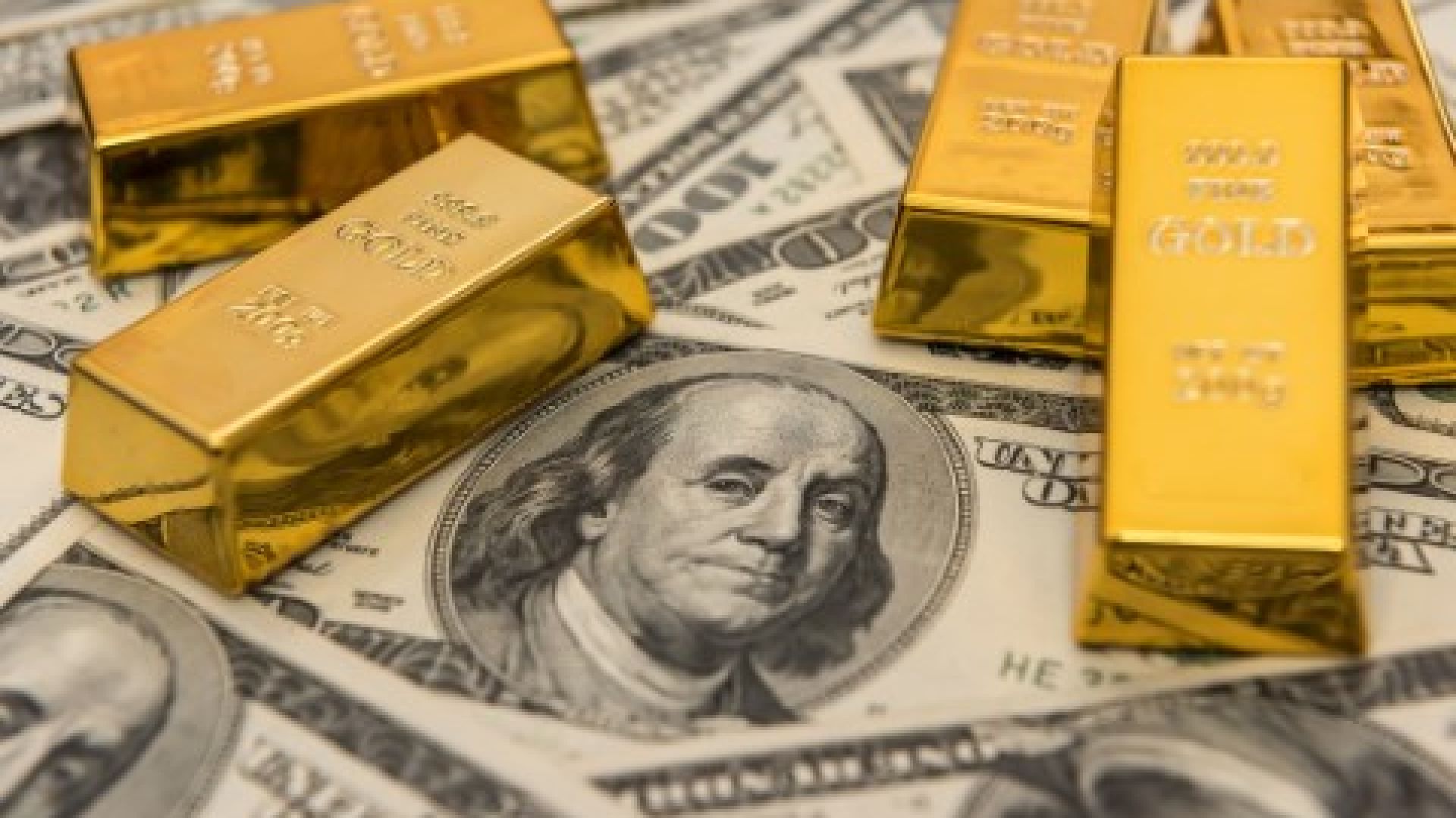 Страхът от инфлацията повиши блясъка на златото
