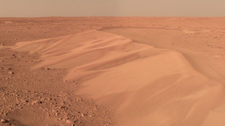 Китай пусна нови снимки от Марс