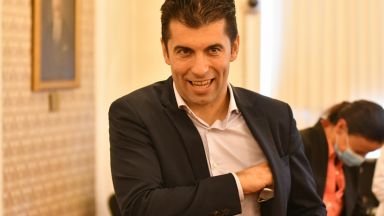 Парламентарната група на Демократична България ще се срещне под прожекторите