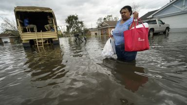 Четвърти ден бурята Айда бушува в САЩ Близо 2 млн