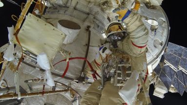 Русия пуска първия игрален филм, заснет в космоса