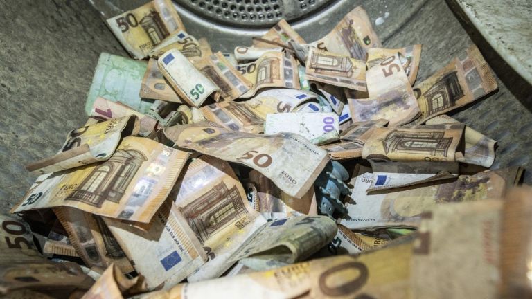 Цял свят говори за тях: публикуваните сега досиета Пандора (Pandora