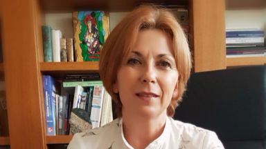 Боряна Димитрова: Президентът се нуждае от партия на Кирил Петков