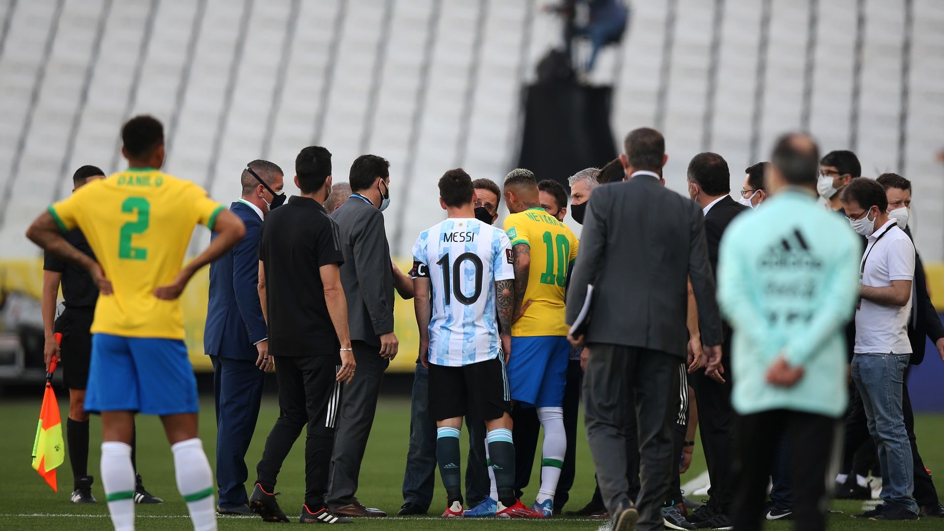 Бразилия и Аржентина се скараха заради нежеланието си да преиграят отложен мач