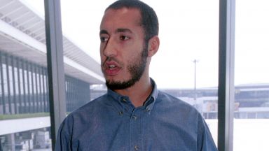 Един от синовете на Муамар Кадафи замина за Турция след 7 г. в либийски затвор