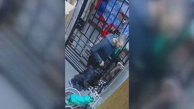 Серия от обири в магазини и заведения във Варна Крадец