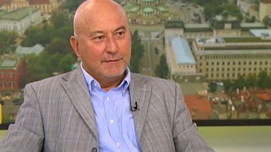 През следващите седмици заразените с коронавирус могат да достигнат до