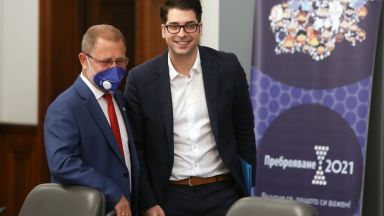 Хакерска атака удари системата за електронно преброяване още в първите