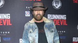 Никълъс Кейдж за първи път влиза в Дивия Запад