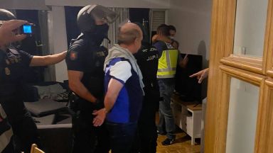 Испанската полиция обяви снощи че е арестувала бивш началник на