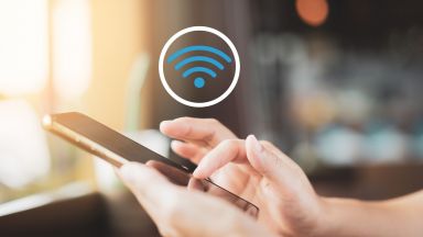 Опасно ли е да се връзвате към хотелския Wi-Fi (и как да се предпазите)?