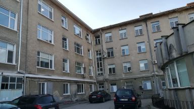 Тежка е ситуацията в общинската болница в Горна Оряховица От