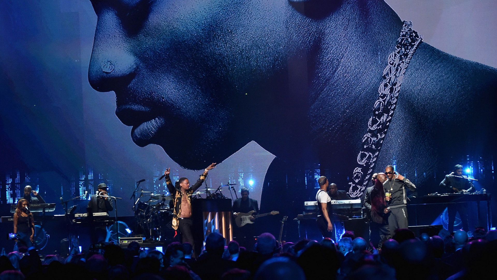 Улица в Оукланд ще носи името на Тупак Шакур