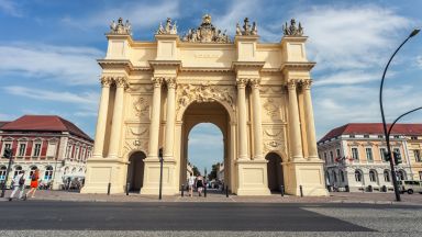 От кралете на Прусия до актрисата Марлене Дитрих през германския