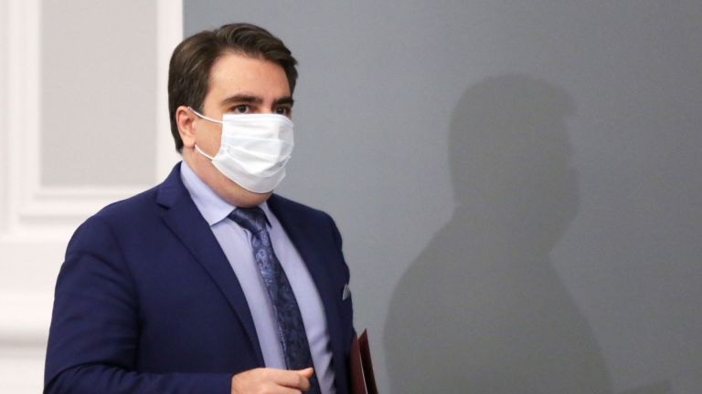 Вицепремиерът по еврофондовете и министър на финансите Асен Василев е