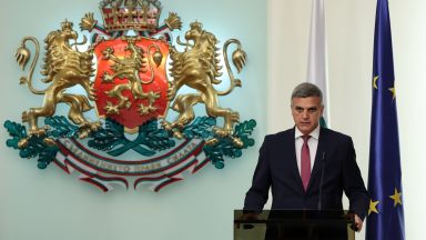 Със заповед на министър председателя Стефан Янев от длъжността заместник министър на