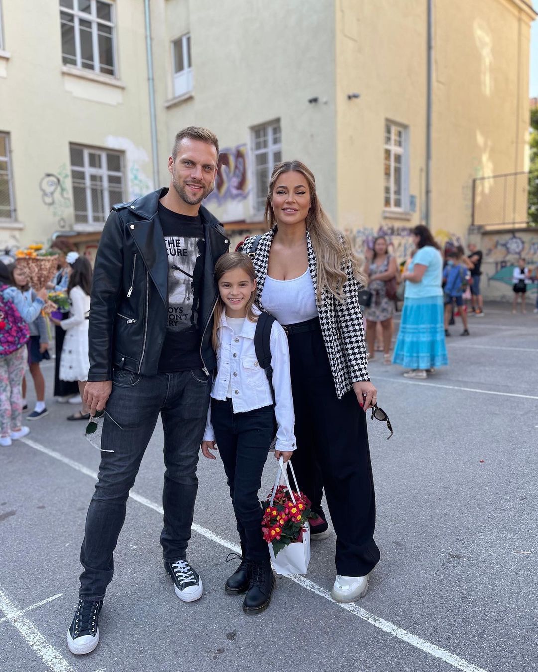 Ваня и Евгения Джаферович с дъщеря си Леа