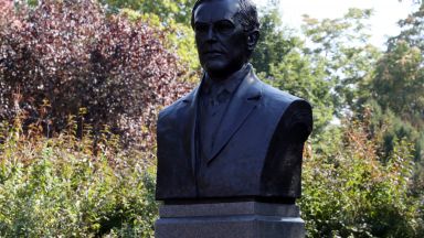 Бюст паметник на 28 американския президент Удроу Уилсън 1913 1921 г наричан