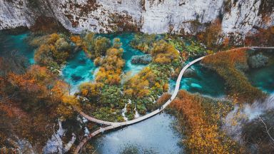Плитвичките езера в Хърватия оглавяват класация за най-красивите национални паркове в Европа