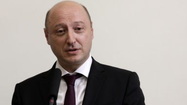 Новият служебен финансов министър Валери Белчев ще продължи да работи