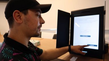 Новата формация около Петков и Василев набира 9 подкрепа от