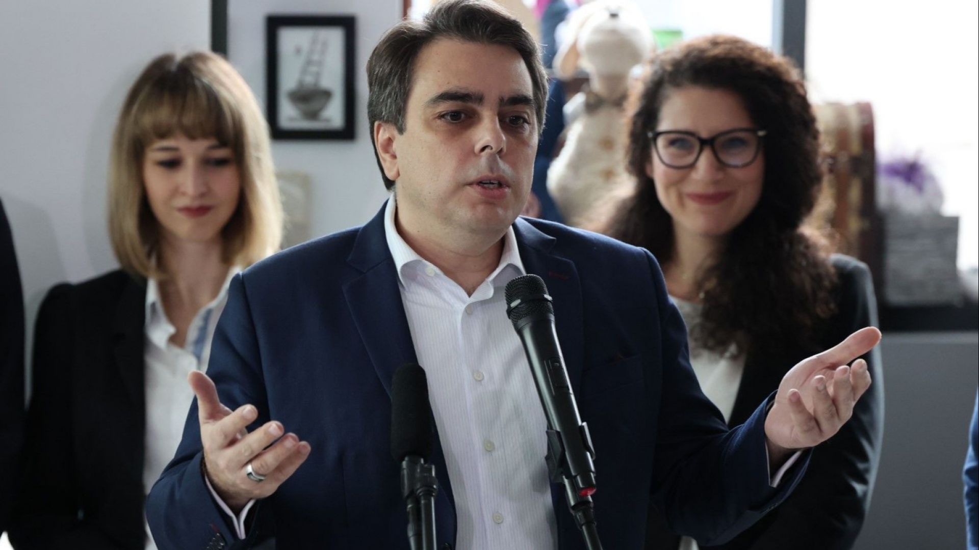Асен Василев: Ако спечелим властта, искам пак да съм финансов министър