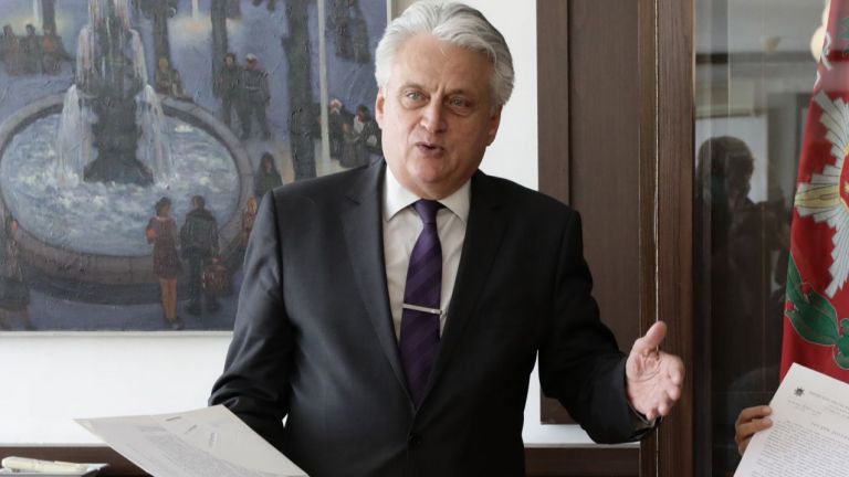 Разследваме престъпления за милиарди, съобщи вицепремиерът и вътрешен министър Бойко