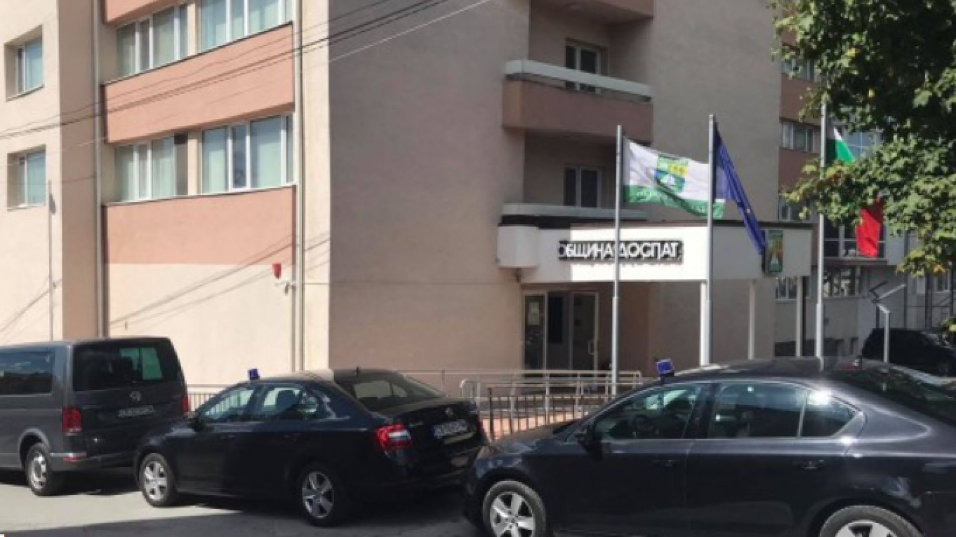 Антикорупционната комисия влезе в Община Доспат заради обществена поръчка