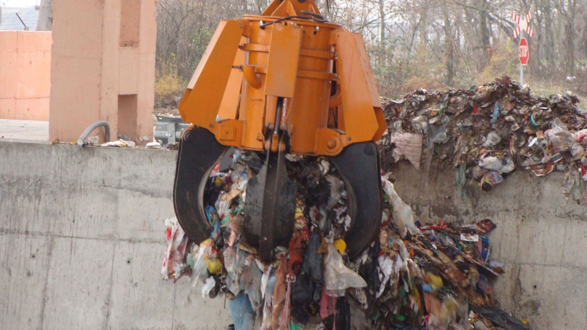  Депото за отпадъци в Шишманци е пълно, искат разширение