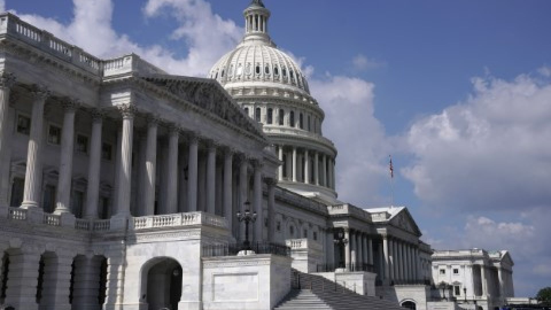 В Конгреса на САЩ се споразумяха да осигурят финансирането на правителството до март