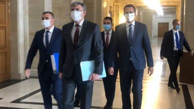 Този път сме се спрели на чисто партийна кандидатура за