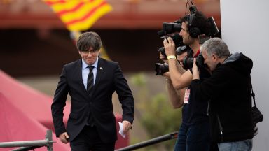 Каталунският сепаратистки лидер Карлес Пучдемон който бе задържан от италианската