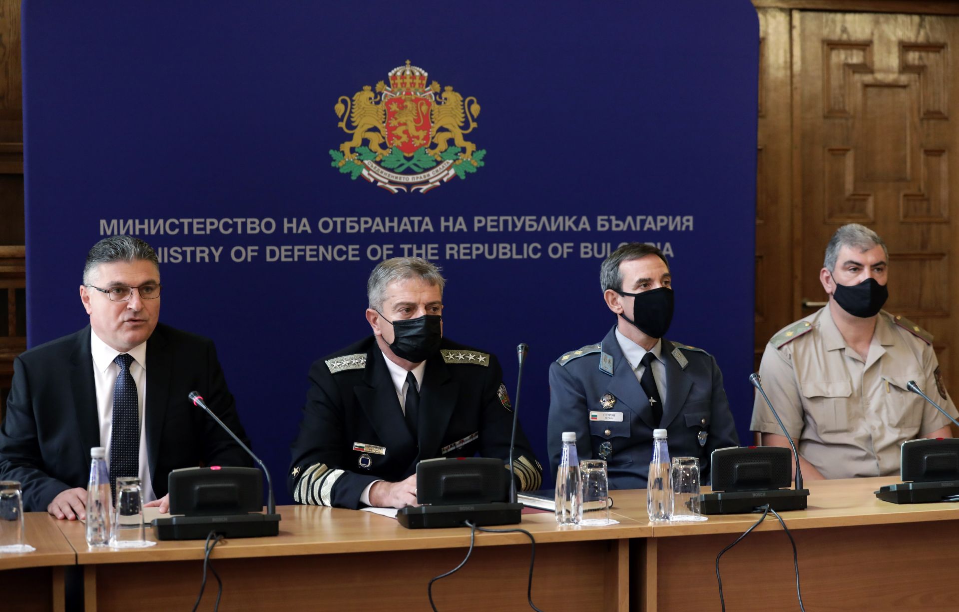 Военното министерство даде брифинг за причините за инцидента с МиГ-29