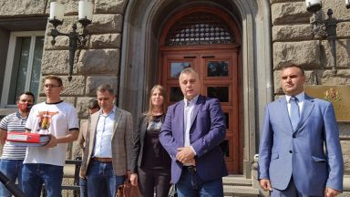 ВМРО се регистрира за изборите за президент и парламент Точно