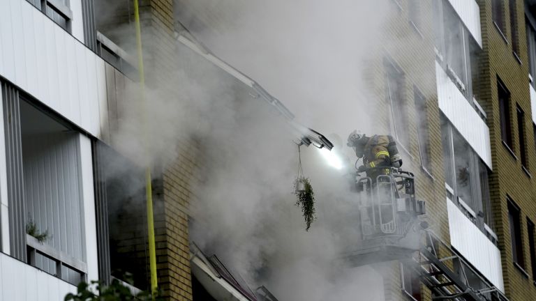 Explosion in a residential building in Sweden took 25 people to hospital (photos / video)