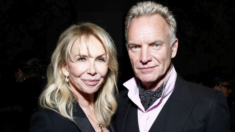 Щурият живот на Стинг и Труди: Вана за 85 000 евро, тантра и вино, кръстено на песните му