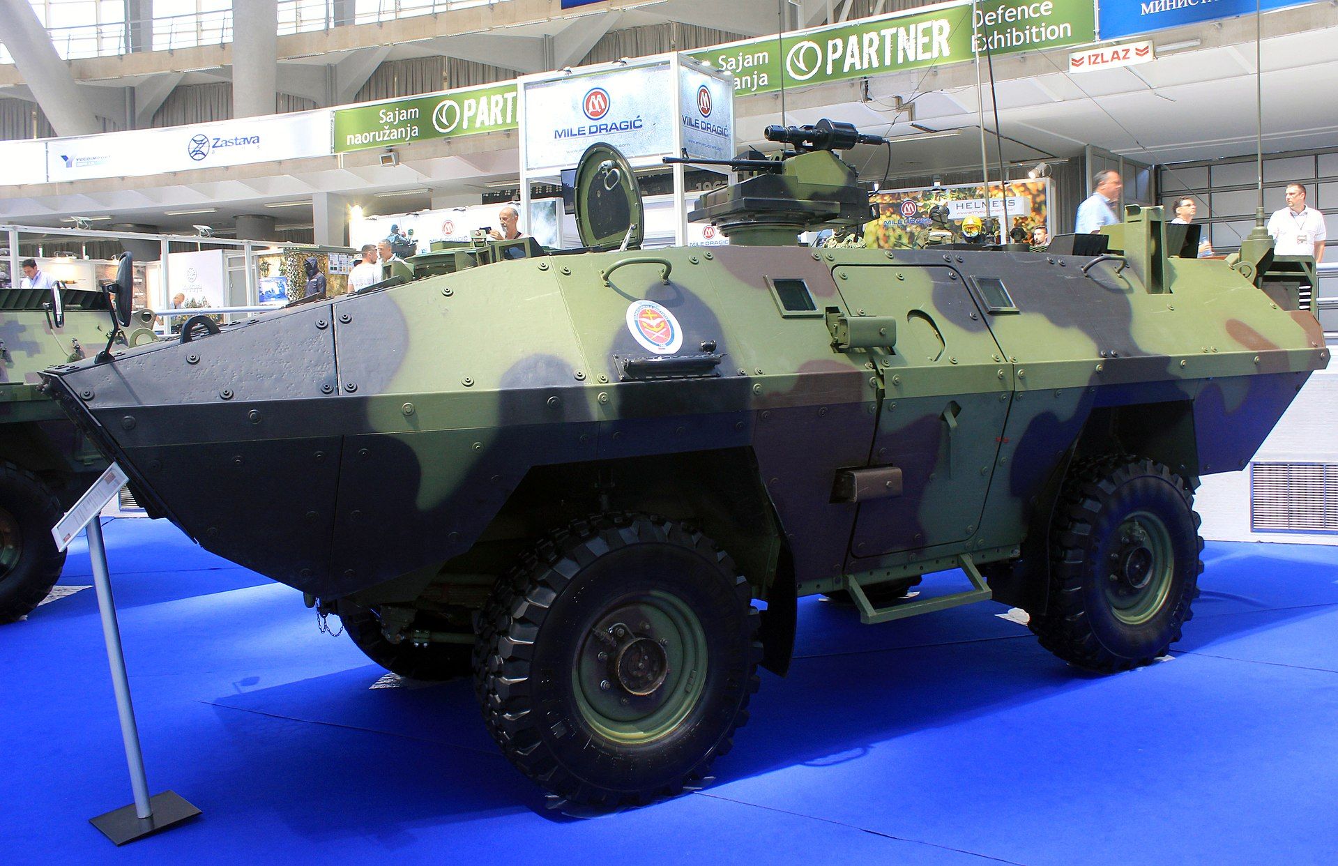 Бронетранспортьор BOV